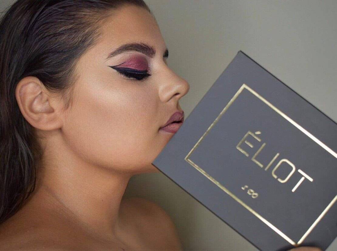eliot makeup pallete